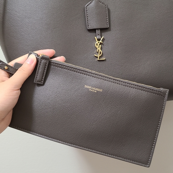 **SOLD** YSL tote - Picture 4 of 6